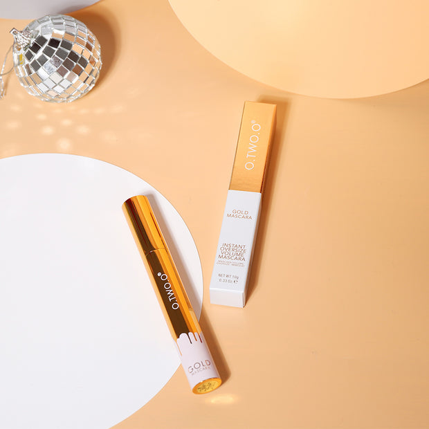 cO.TWO.O Waterproof Non-Blooming Mascara  Long-Lasting Lash Lift
